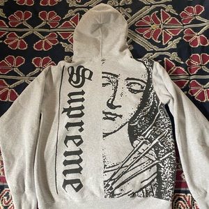 Supreme hoodie
